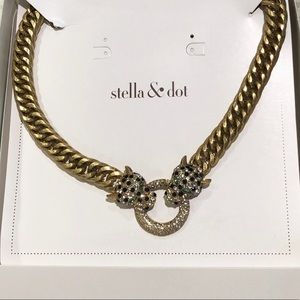 Stella & Dot Roar Pendant Chain Necklace